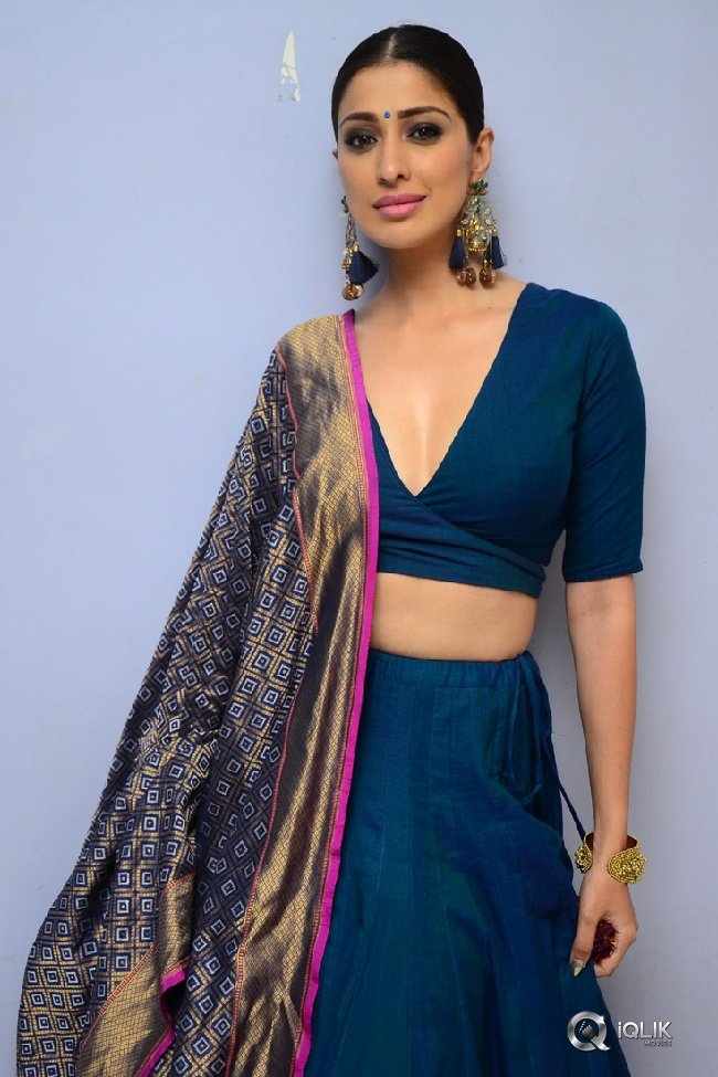 Raai-Laxmi-New-Stills